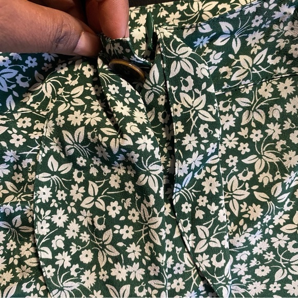 EUC VERONICA BEARD GIZELA BLOUSE & KAIA SKIRT SET IN FOREST GREEN - SIZE 8 - Picture 7 of 16